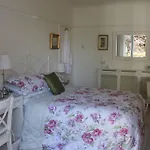 The Avenue Bed And Breakfast