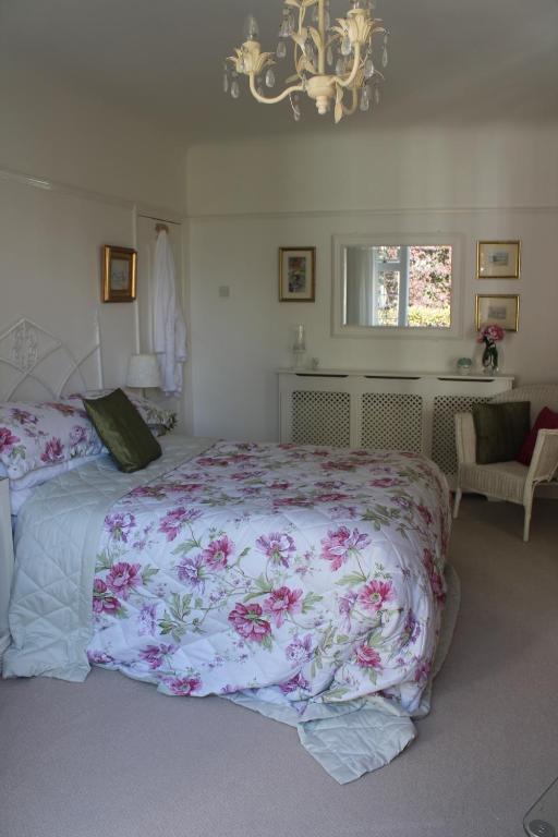 The Avenue Bed & Breakfast